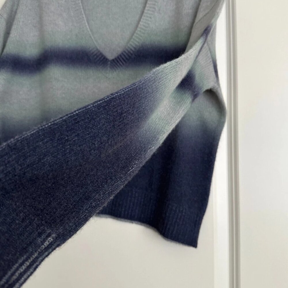 360 Cashmere V-Neck Blue Ombre Cashmere Sweater in S - Picture 6 of 9